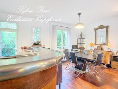 Maison bourgeoise - 190 m² - 7 pièces