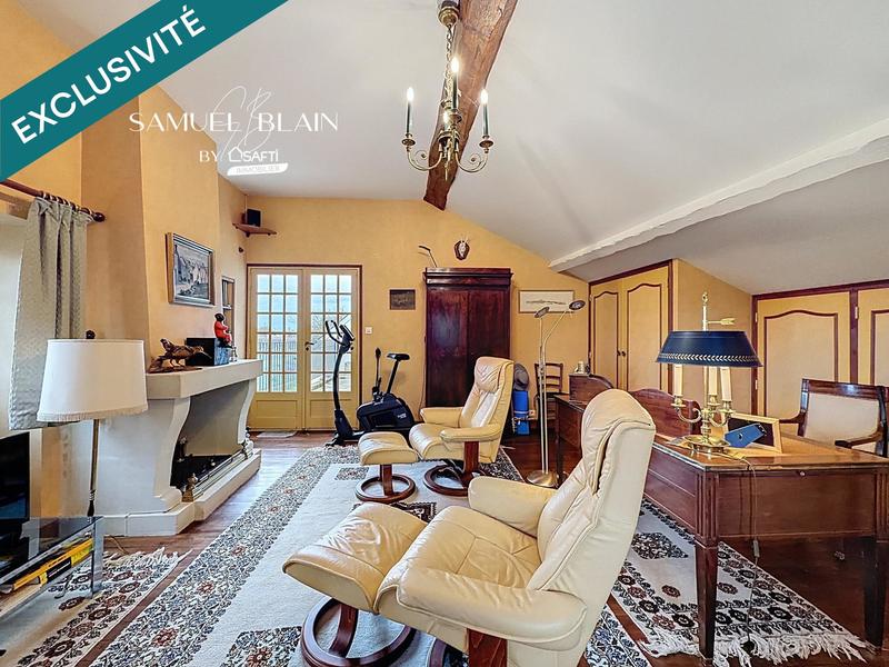 Maison de maîtres - 280 m² - 10 pièces