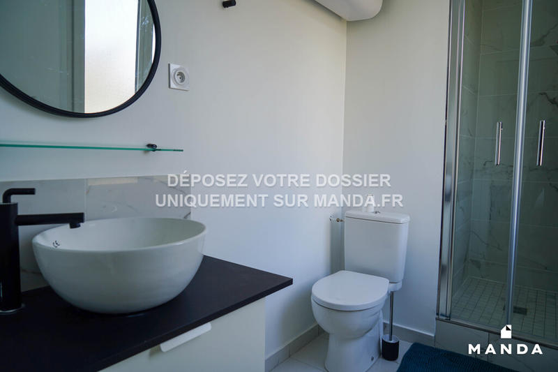 Chambre - 12 m² - 3 pièces