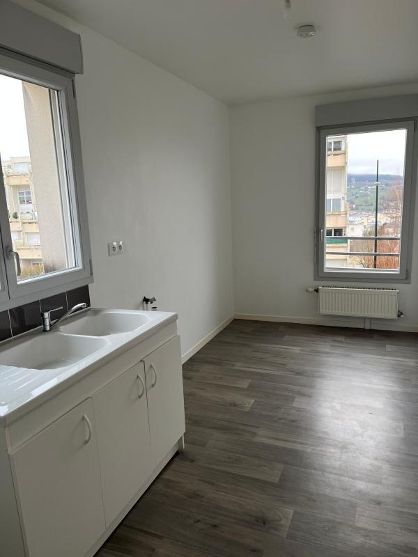 Appartement - 88 m² - 4 pièces