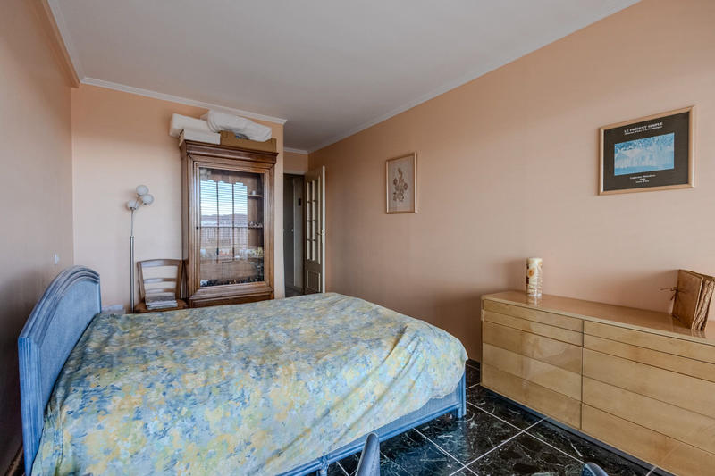 Appartement - 107 m² - 4 pièces