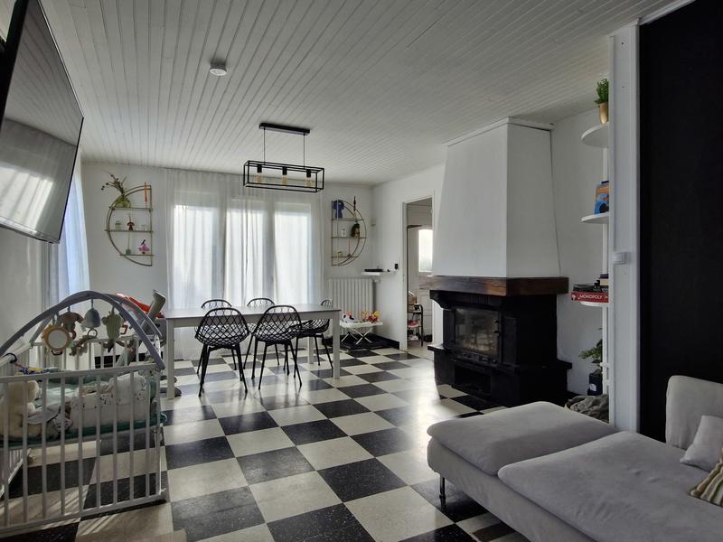 Maison - 106 m² - 6 pièces