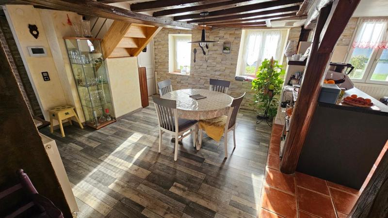 Maison - 114 m² - 6 pièces