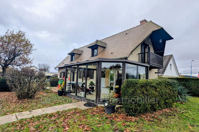 Maison - 122 m² - 5 pièces