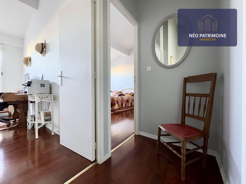 Appartement - 111 m² - 4 pièces