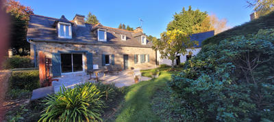 Maison - 163 m² - 6 pièces