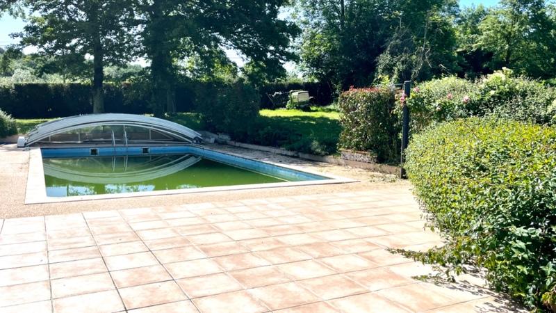 Maison - 401 m² - 10 pièces