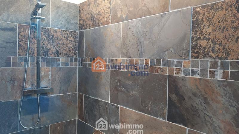 Maison de ville - 205 m² - 5 pièces