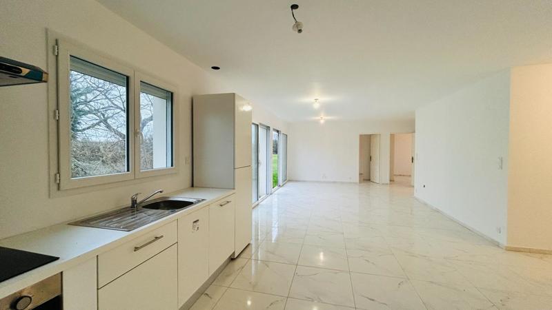 Pavillon - 94 m² - 4 pièces