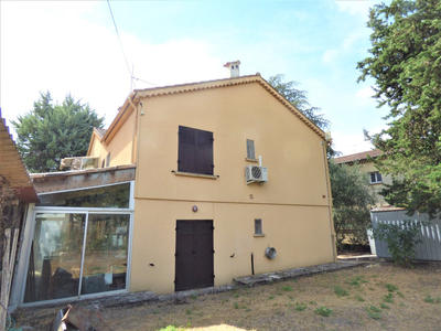 Maison - 168 m² - 7 pièces