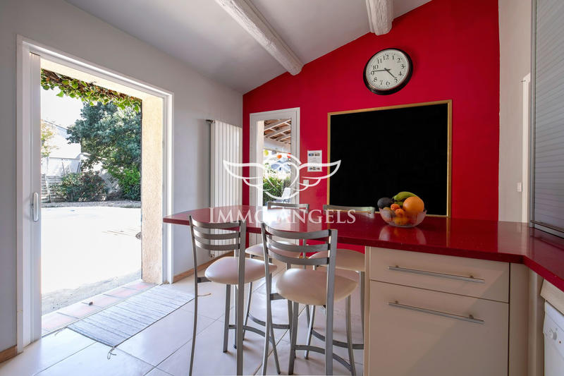 Maison - 175 m² - 7 pièces