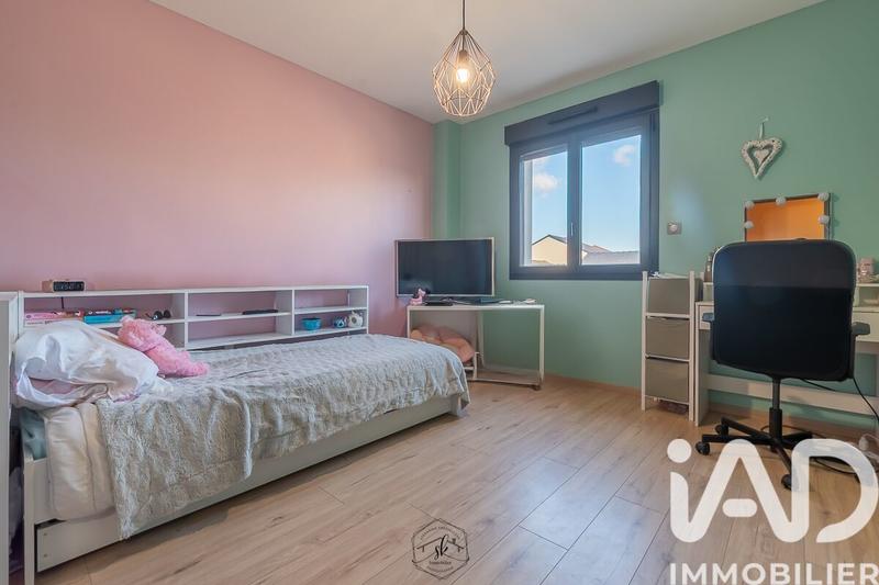 Maison - 94 m² - 5 pièces