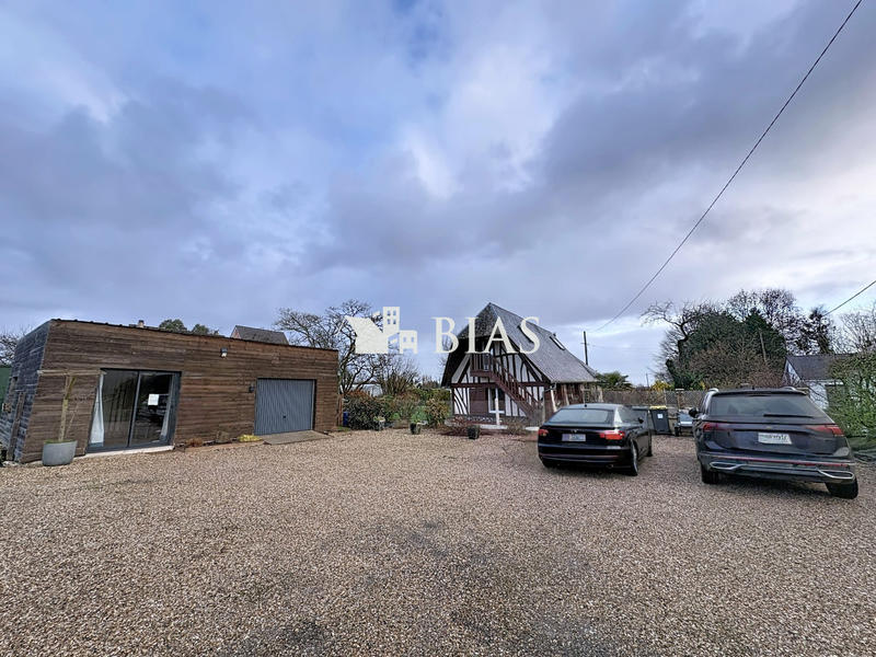 Maison - 80 m² - 4 pièces