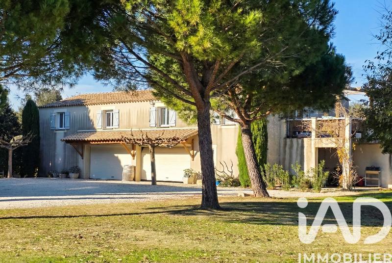 Maison - 348 m² - 12 pièces