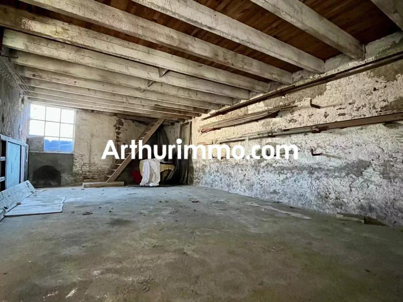 Parking / Garage - 80 m²