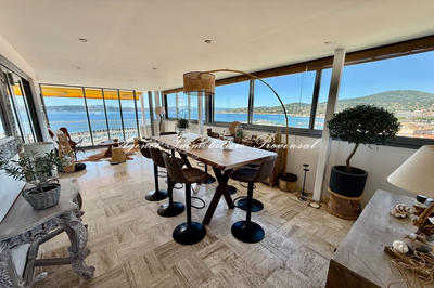 Appartement - 165 m² - 4 pièces