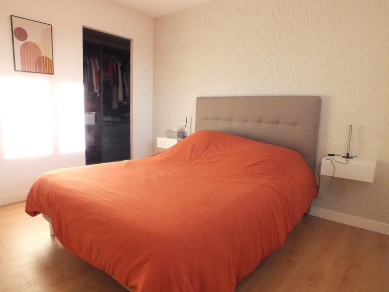 Maison - 198 m² - 7 pièces