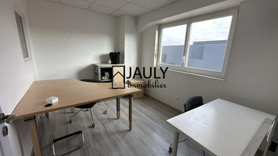 Bureau - 70 m² - 5 pièces