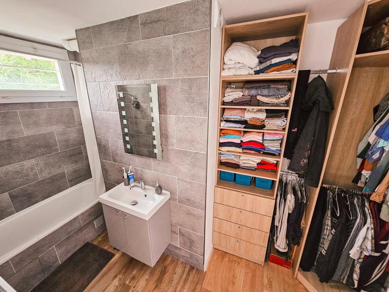 Maison - 90 m² - 6 pièces