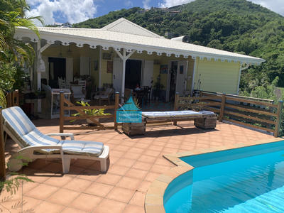 Maison - 137 m² - 7 pièces