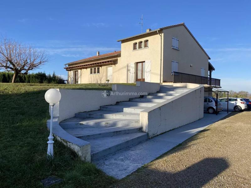 Maison - 223 m² - 4 pièces