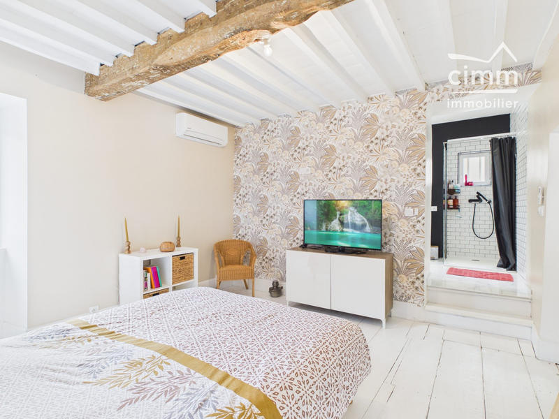 Maison - 206 m² - 5 pièces