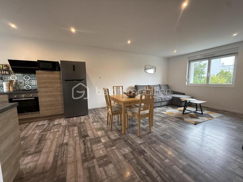 Maison - 82 m² - 4 pièces