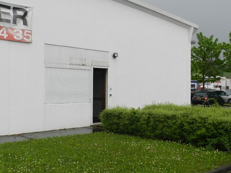 Bureau - 80 m² - 4 pièces