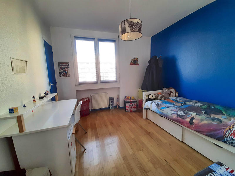 Appartement - 96 m² - 4 pièces