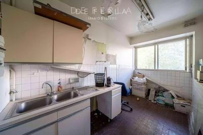 Appartement - 210 m² - 8 pièces