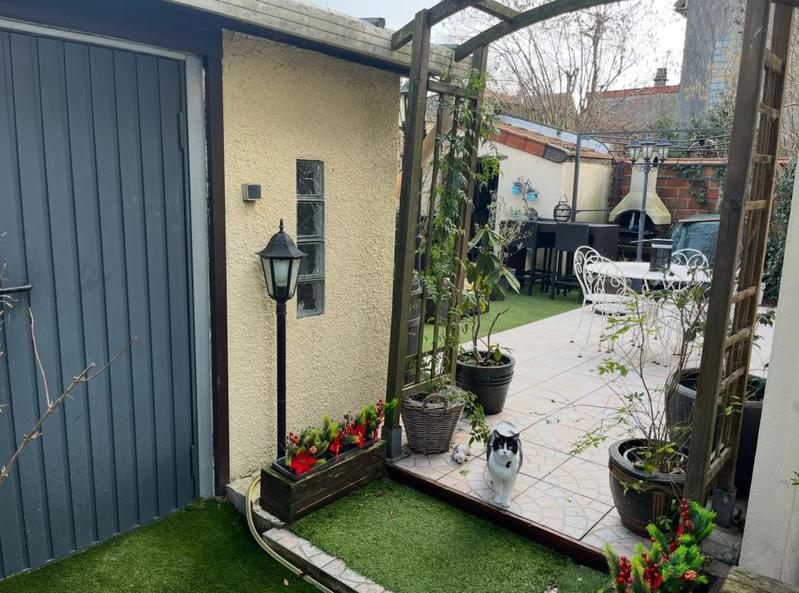 Maison - 96 m² - 5 pièces