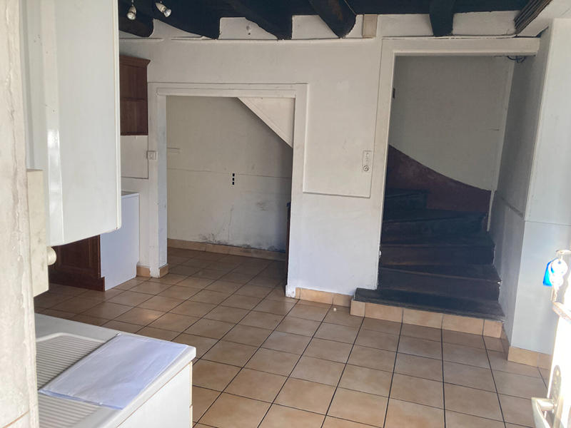 Maison - 246 m² - 4 pièces