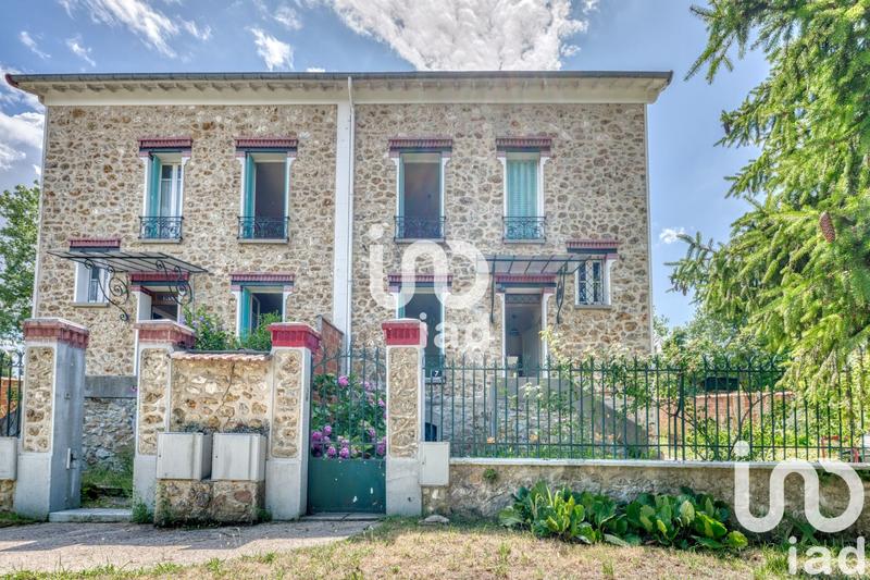 Maison - 101 m² - 6 pièces