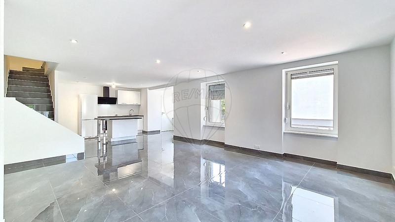 Duplex - 123 m² - 6 pièces