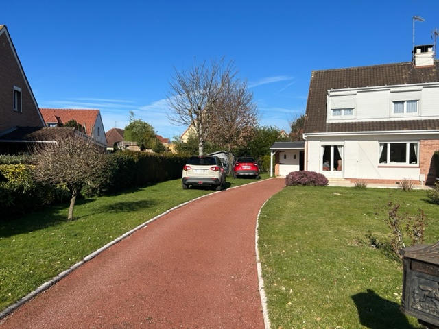 Maison - 100 m² - 6 pièces