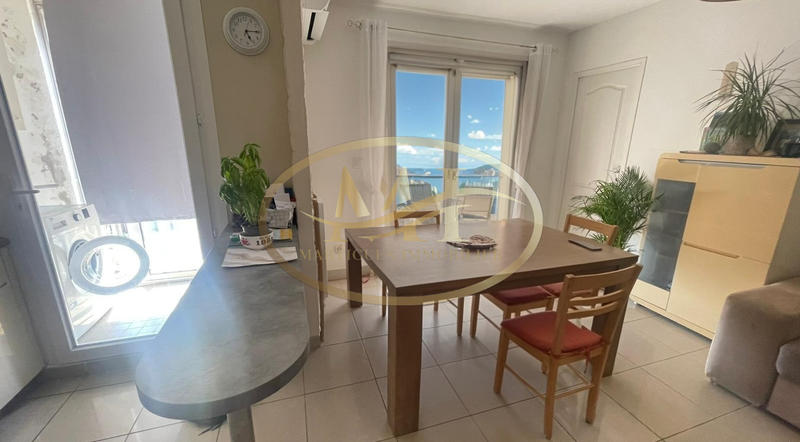 Appartement - 70 m² - 4 pièces