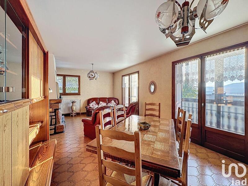 Maison - 165 m² - 6 pièces