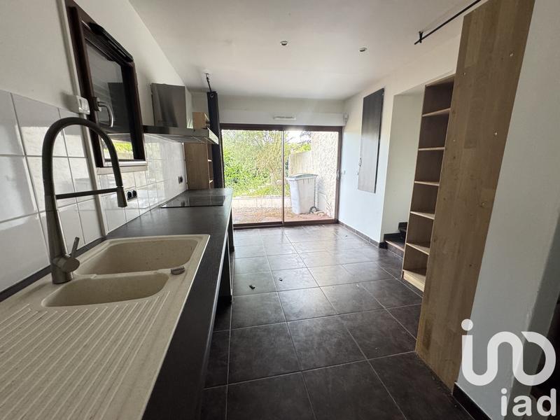 Maison - 206 m² - 8 pièces