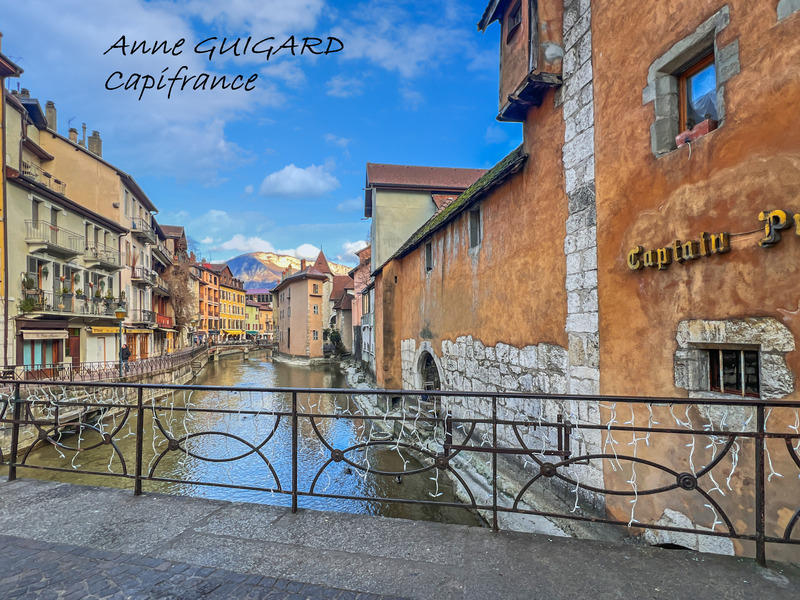 Appartement ancien - 159 m² - 4 pièces