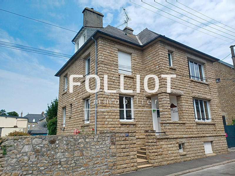 Maison - 159 m² - 8 pièces