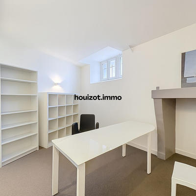 Bureau - 16 m² - 1 pièce