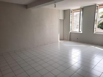 Appartement - 79 m² - 4 pièces