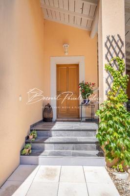 Maison - 178 m² - 7 pièces