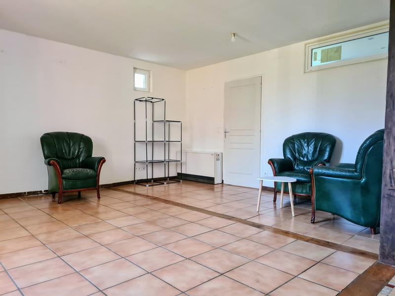 Maison - 150 m² - 8 pièces