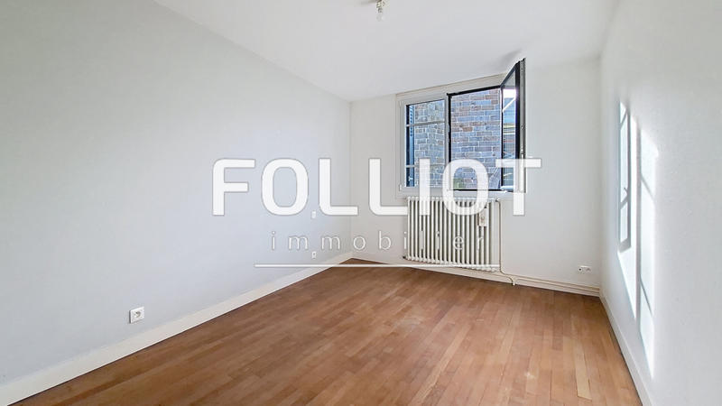 Maison - 92 m² - 5 pièces