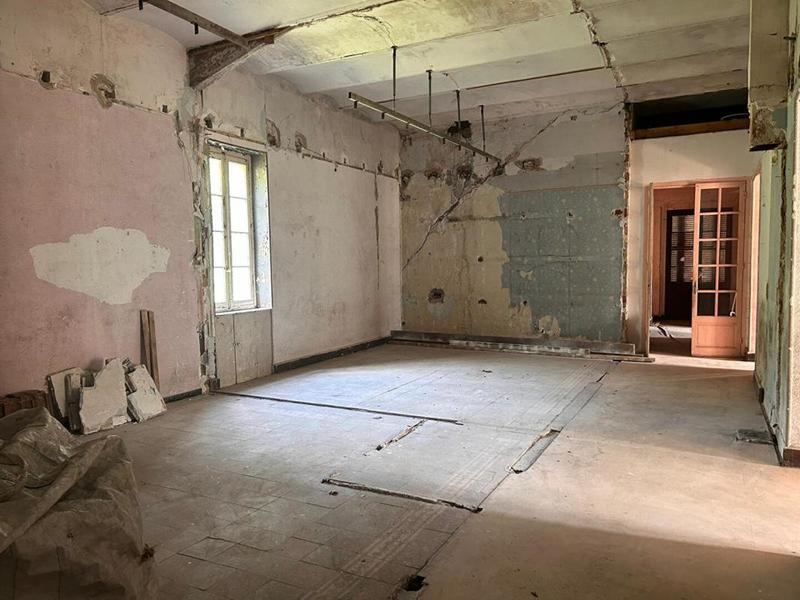 Immeuble - 1 500 m² - 30 pièces