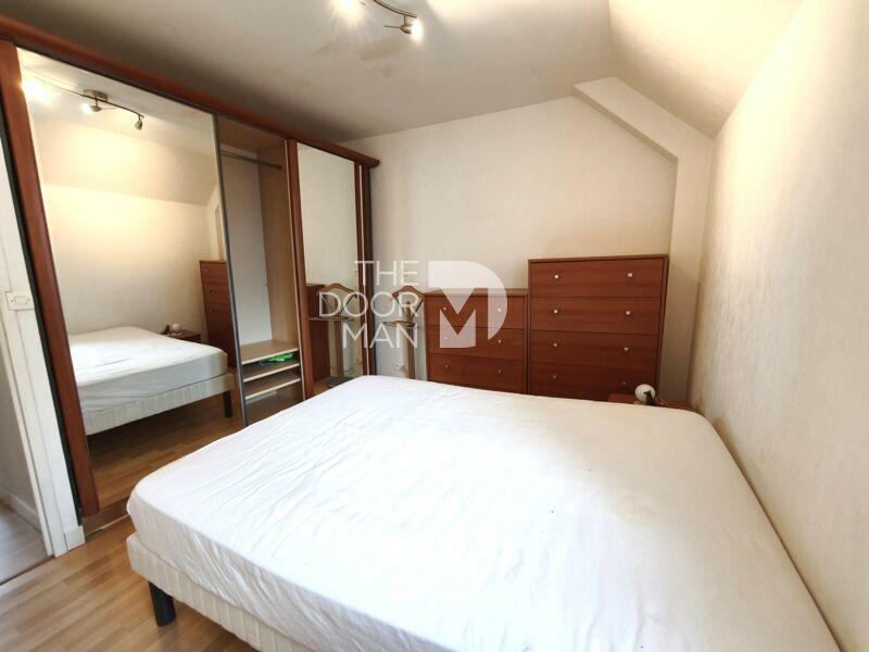 Propriété - 300 m² - 17 pièces