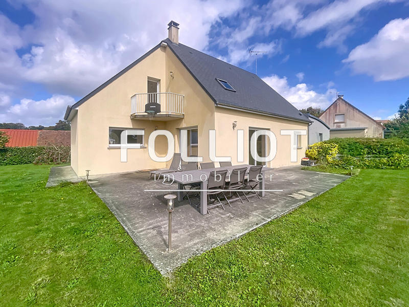 Maison - 188 m² - 9 pièces