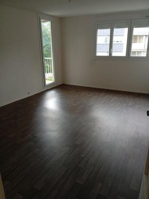 Appartement - 86 m² - 4 pièces