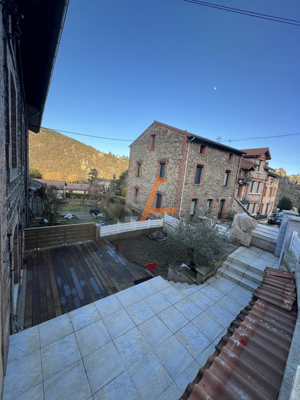 Maison de village - 69 m² - 4 pièces